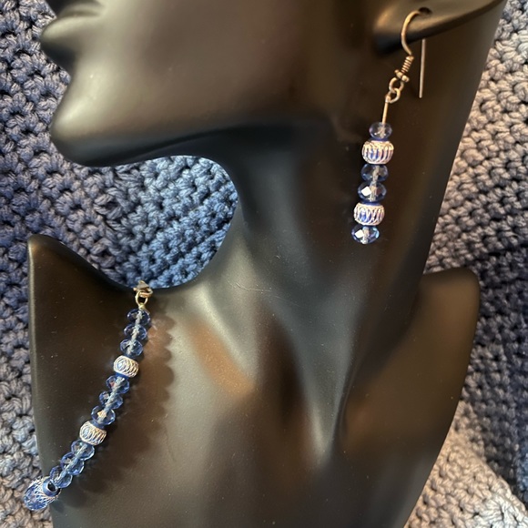 Bracelet and earrings set - Picture 1 of 2